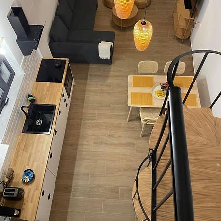 Central City Loft By Nek Ханья Экстерьер фото